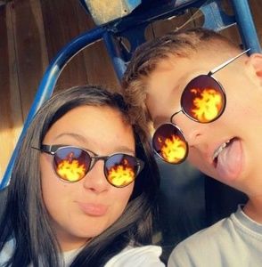 Meet your Posher, Kyler